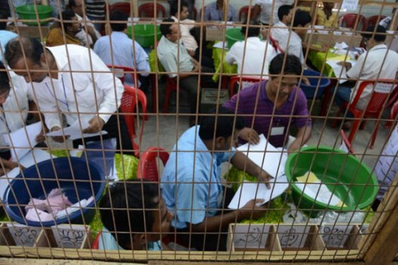 Counting progresses with brisk pace, 87.5 pc of declared gram panchayats in CPI (M) kitty, clean sweep in Zilla Parishads Counting progresses with brisk pace, 87.5 pc of declared gram panchayats in CPI (M) kitty, clean sweep in Zilla Parishads